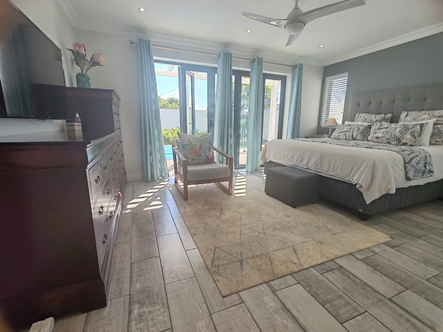 4 Bedroom Property for Sale in St Francis Links Eastern Cape